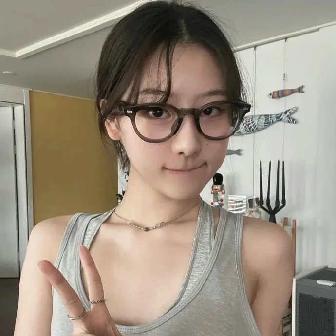 蕾蒙娜和姐姐